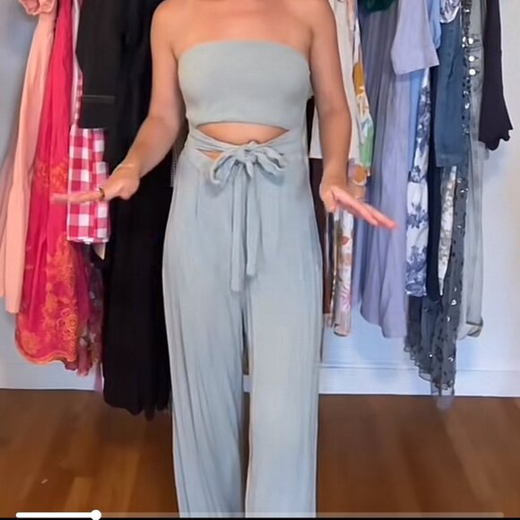 Hello Molly Sage Green Jumpsuit - Picture 1 of 1